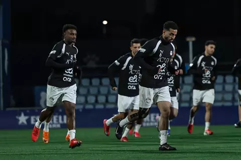 على ملعب إسبانيول.. منتخب مصر يخوض مرانه الأول في إسبانيا (صور)